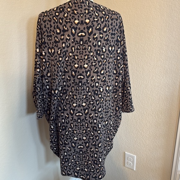 Leopard Shawl Sz S/M - Picture 5 of 10